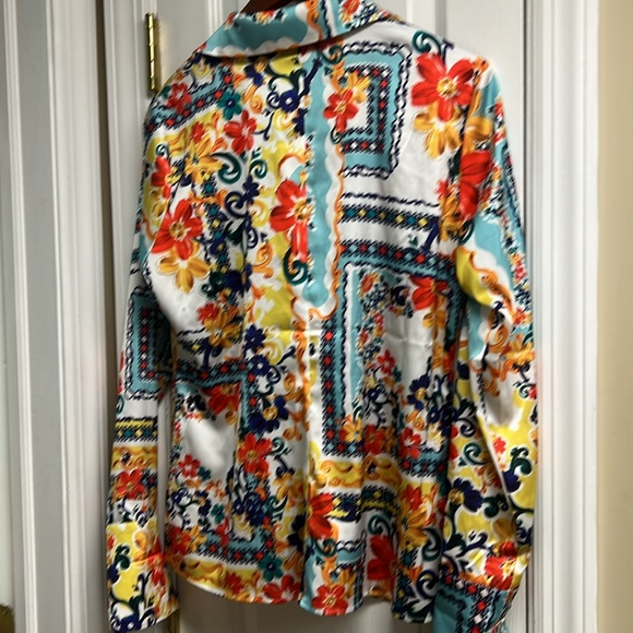 Boston proper size 8 floral button down shirt brand new! - Picture 4 of 5